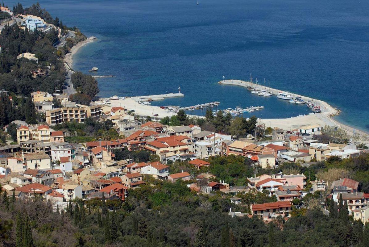 Corfu Gold Luxury Suites Benitses  Exterior foto